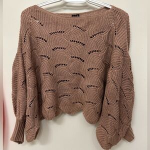 Moon & Madison Scallop Knit Dolman Sleeve Cropped Sweater